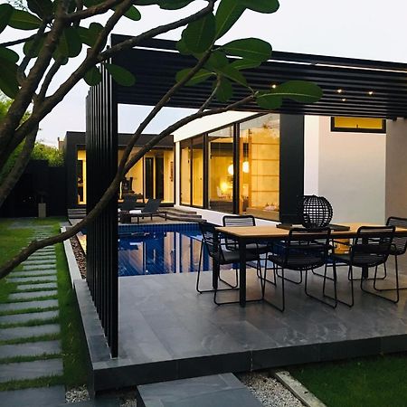 Villoft Zen Living Resort Thalang Buitenkant foto